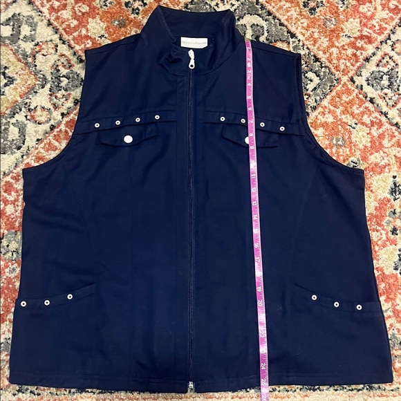 blue vest - Picture 3 of 3